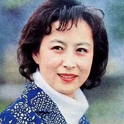  朱曼芳凭借|母亲是著名演员，20年后女儿成国际影星，入选“全球最美的50人”