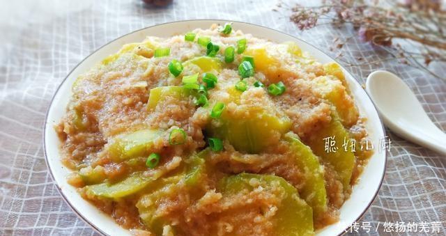 吃法|秋天要吃的就是这种瓜,2元一斤,新的吃法,香甜软糯