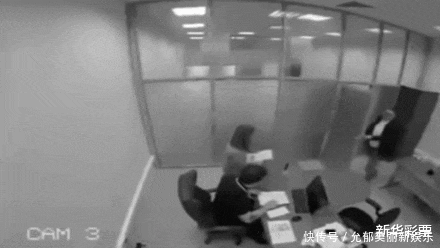 老板|中奖后的反应绝了，隔着屏幕都替他们开心