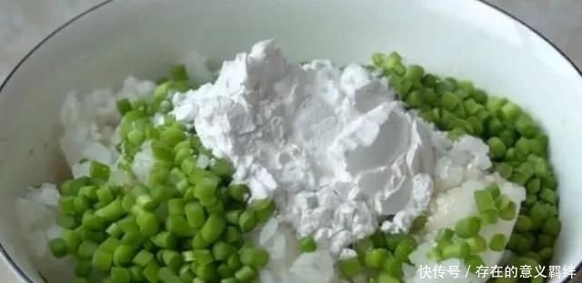 多汁|白萝卜最好吃的做法,不水煮不油炸,鲜嫩又多汁,一口一个真过瘾