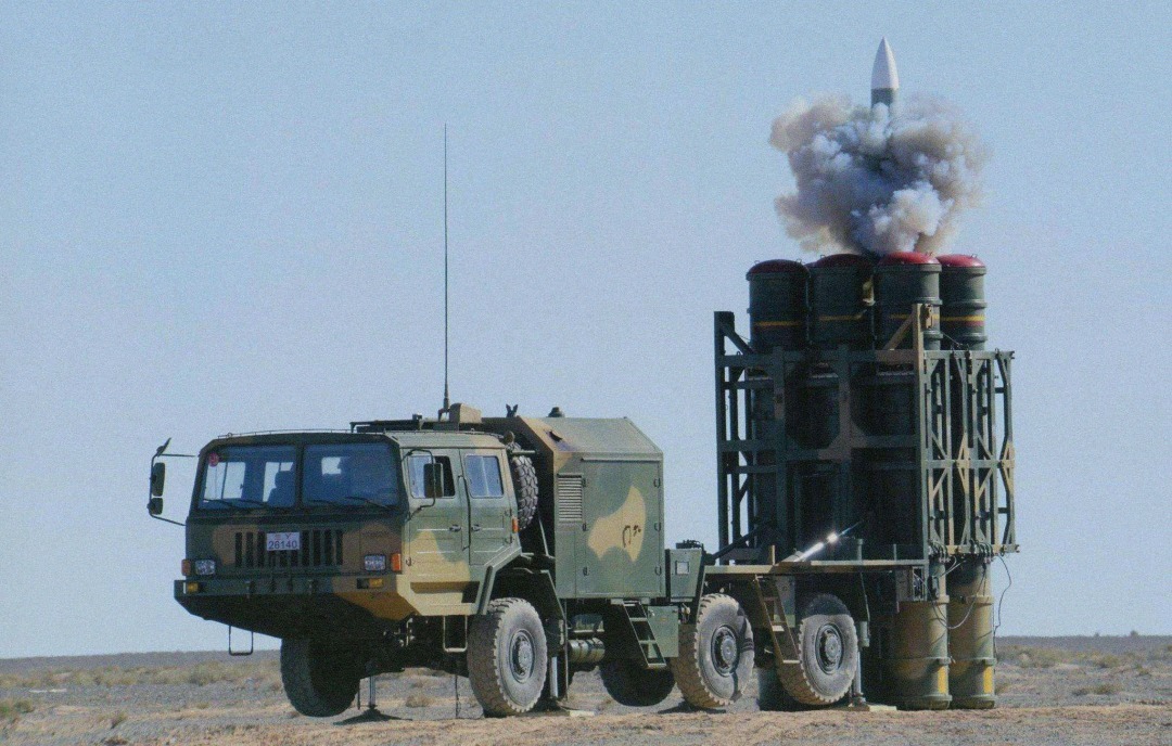 从战火硝烟中走来俄罗斯新一代武器亮相防务展