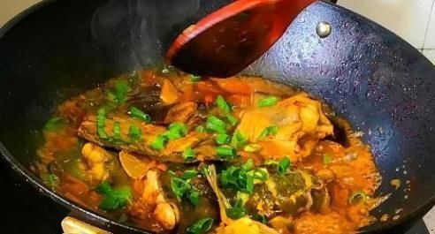 酱香鲶鱼|全身都是宝的鱼,营养比鲫鱼还高,八块钱一斤却很少有人买