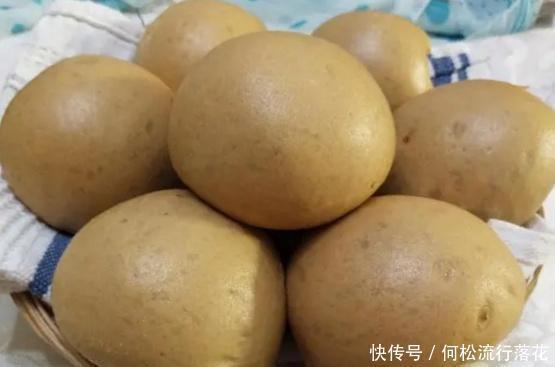 嘴里|枣泥馒头新做法,香甜松软,我有小妙招,吃到嘴里全是枣味!