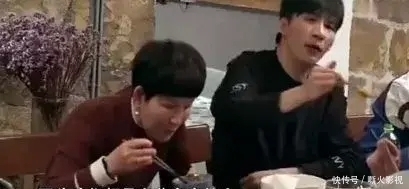  生活|看起来吊儿郎当，可他也在好好生活！