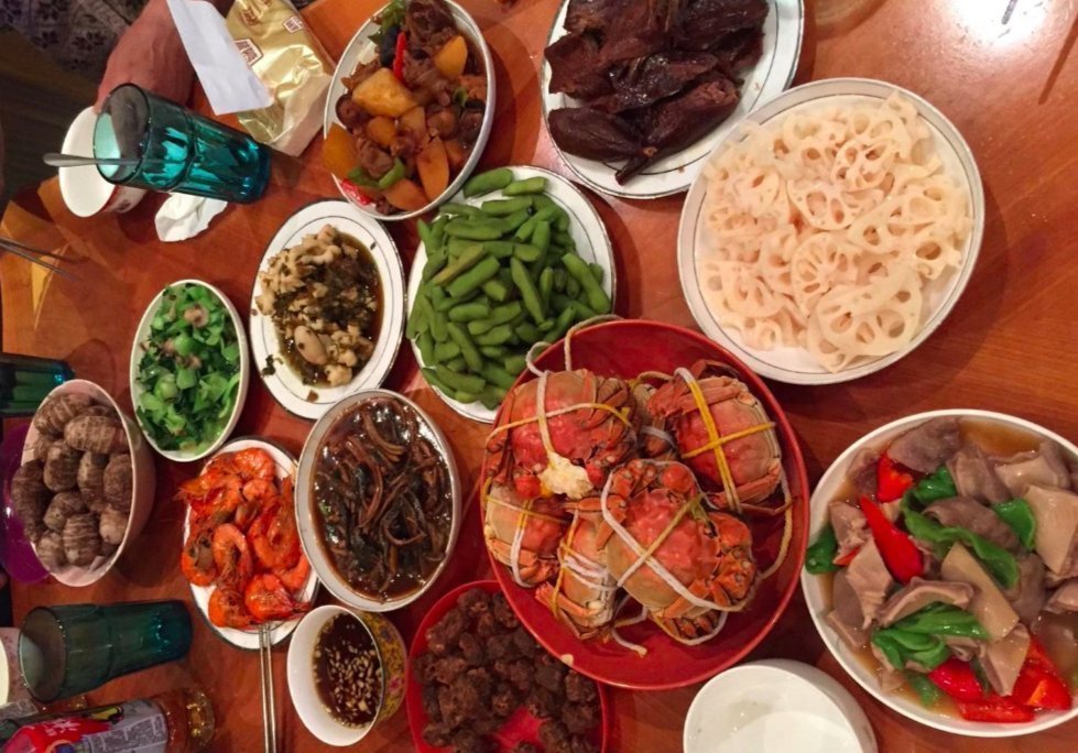 中秋家宴|朋友圈里晒的节日家宴,家家都温馨又丰盛,最后一张看着有点想哭