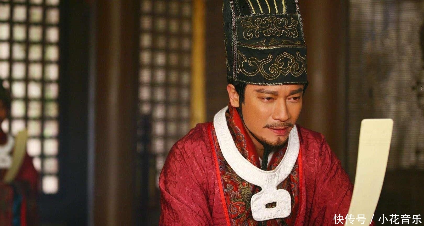 老师|秦桧随口作了2句诗,流传至今,却成了老师的口头禅,00后都会背