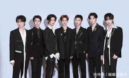 成团|王霏霏出道位被抢?迪丽热巴高伟光捆绑?乐华七子糊了?