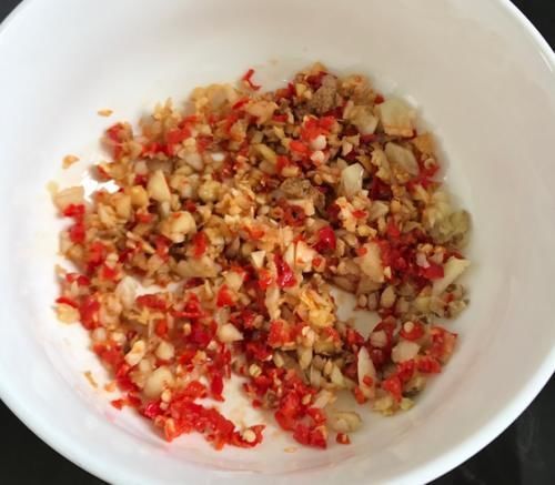 头发|它是“碱性食物”,白头发最怕它,三天吃一回,头发乌黑,保护牙齿