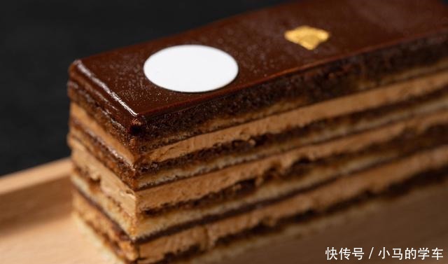 小孩|分享一道千层蛋糕的做法,口感细腻香甜,隔壁小孩都馋哭了!