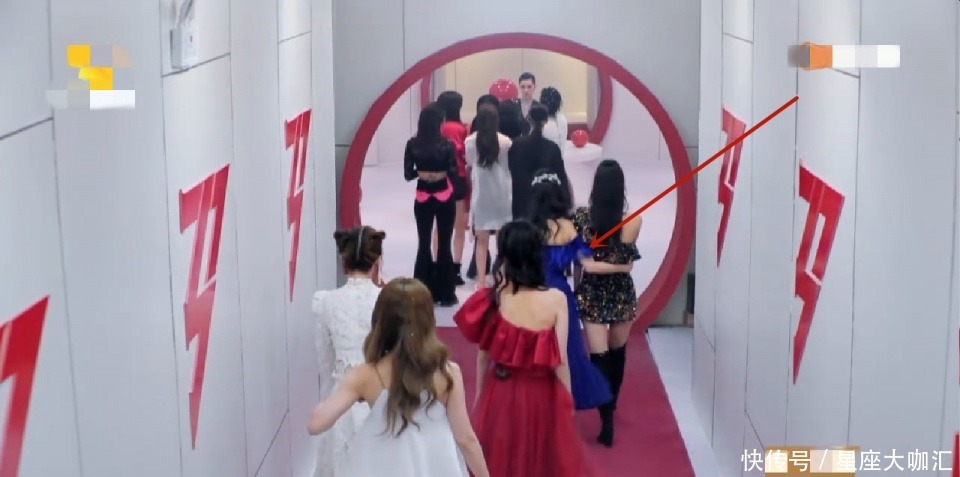 淘汰|王霏霏让《宽面》组送行,伊能静不送钟丽缇却送沈梦辰,宁静的做法再次圈粉