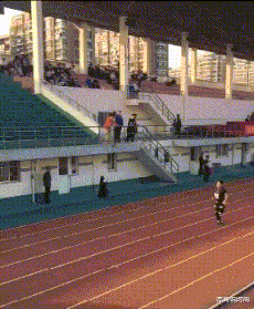 妹子|“妹子,你腰上的纹身真有个性,看得我脸红了”好一个出入平安啊哈哈哈