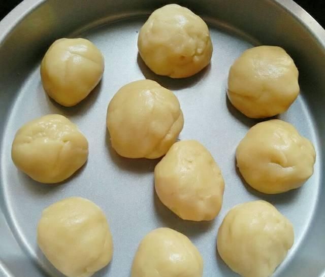 油酥|千层酥饼的做法,层层酥脆,香甜可口,都流口水了