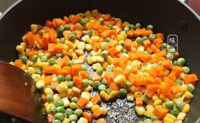 最馋|8月,家里小孩最馋这道菜,10分钟就能上桌,鲜美营养不够吃