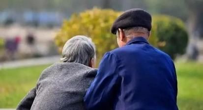 养老|“用养孩子的钱养老”,我国首批丁克已逾60,他们现在过得如何