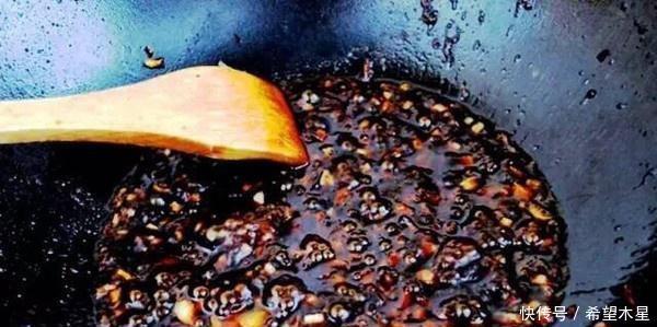 广东|他以前是“中国包子”,名为满,现在却掉到了祭坛上