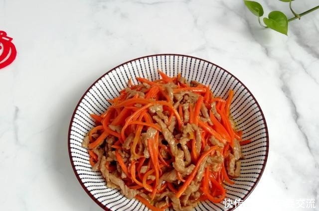 时别|炒牛肉时别直接下锅,做好这3点,牛肉嫩滑又鲜美,炒一盘不够吃