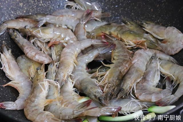冰箱|鲜虾保存第一步放冰箱?大错特错,多做这一步,放1年鲜美不发黑