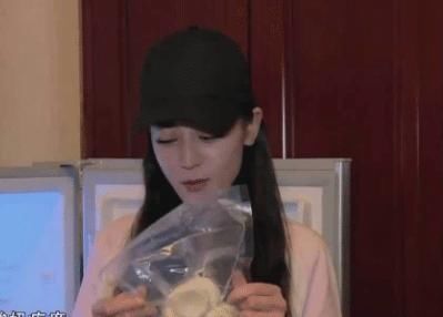 明星带火|明星带“火”的小零食,王源的接地气,孙俪的甑糕,看到颖宝的最可爱