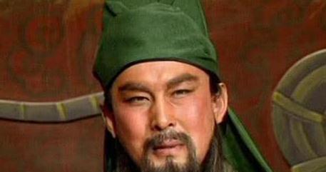 兄弟|此人本想投靠刘备，却被赵云一枪刺死，刘备子龙兄弟来了！