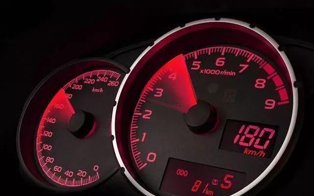 MT|手动挡5MT和6MT的差别并非档位总数,只是驱动力、耗油量、安全驾驶感