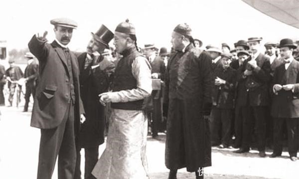 不靠|末代皇帝溥仪的皇叔，宁愿摆摊也不靠日本人，最后结局如何