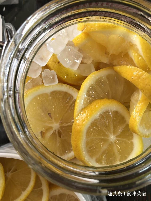 漂亮|夏天最该喝的不是雪碧,而是这杯水,美白养肤,整个人都变漂亮了