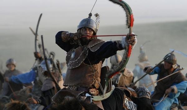 比起|比起蒙古铁骑,这个劫掠过罗马帝国的民族,才是欧洲人内心的恐惧