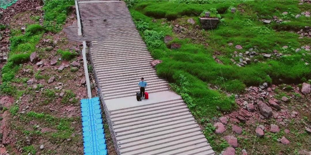 秦海璐|《中餐厅》:“套路”再现,赵丽颖拿黄晓明+秦海璐双重“剧本”