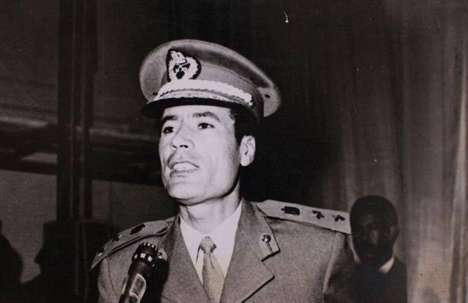 时势造英雄|为啥卡扎菲27岁,靠上校军衔就能成为利比亚领导人?时势造英雄?