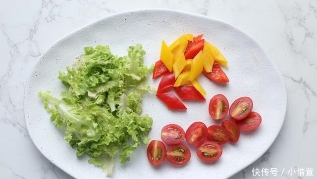 美味|杏鲍菇新吃法,少油低卡好美味,原来加了这味酱汁