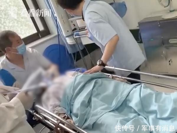无奈|女子怀孕5个月突发精神病 家属无奈将她束缚送医