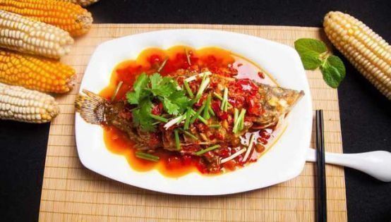  清炖鱼|简单家常菜清炖鱼片汤，窖香糟辣鱼，糖醋排骨，手撕鸡的做法