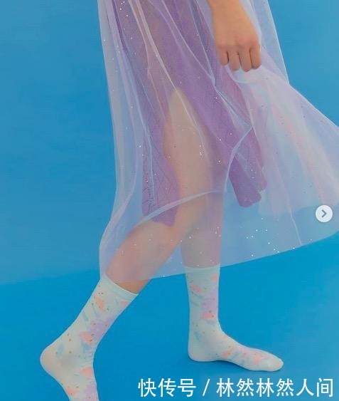 香奈儿|今年夏天被Jennie带火的平价饰物,最低65块钱即能变人间香奈儿