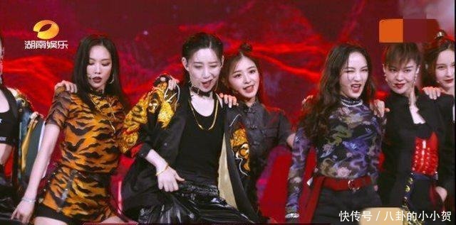  公演|《浪姐》大碗宽面组公演用力过猛表情狰狞，仅张含韵表情管理到位