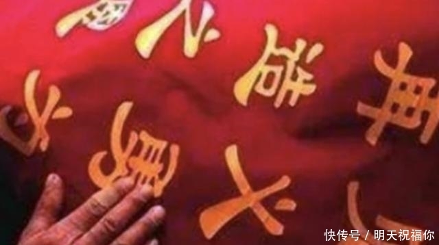 黄女士|21年前小伙救下落水少女，本不求回报，可最终两家人却站上了法庭