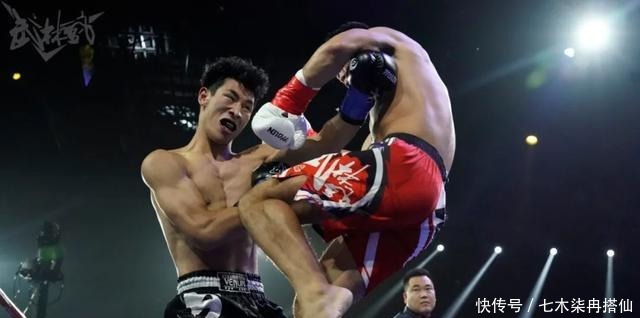 记录|记录精彩瞬间!中国超级新人王赛65KG四强即将决出