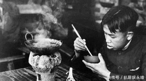 美丽动人|历史老照片：旧时人吃火锅，18岁的慈禧美丽动人