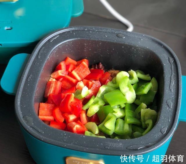 青椒|青椒鸡块,简单快手又美味,有肉有菜,营养超丰富