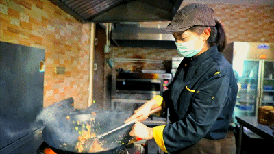 旅行|川西藏地的舌尖密码,不一样的“味蕾旅行”