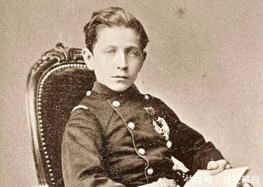 求爱|法国末代皇太子，流亡时向英国公主求爱，结婚前夕被非洲土著刺死