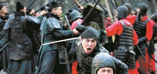 赵军的身体|赵军胡服骑射长于冲锋，为何长平之战，冲了五六次都冲不出去