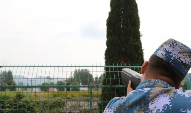 策划|军团策划丨燃!节日不忘战备,中国军人枕戈待旦……