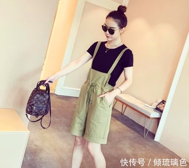 内搭一|这几款夏日背带短裤,秀出大长腿,清爽又减龄