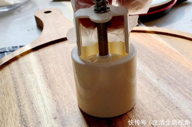 教你做|月饼重油重糖不好吃教你做无油月饼，不用烤，快手好吃