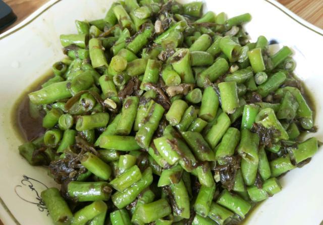  不熟|为什么你炒的豆角不入味？关键是少了这一步，难怪炒不熟还不入味