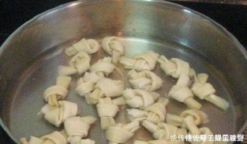 红烧肉|红烧肉时,别再放八角和桂皮了放这2样炖才香,减肥也要吃一顿