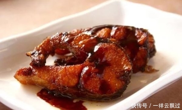 鲜香|鱼肉头一次这么做,鲜香酥脆还不腥,孩子嚷嚷说,三五天要吃一回