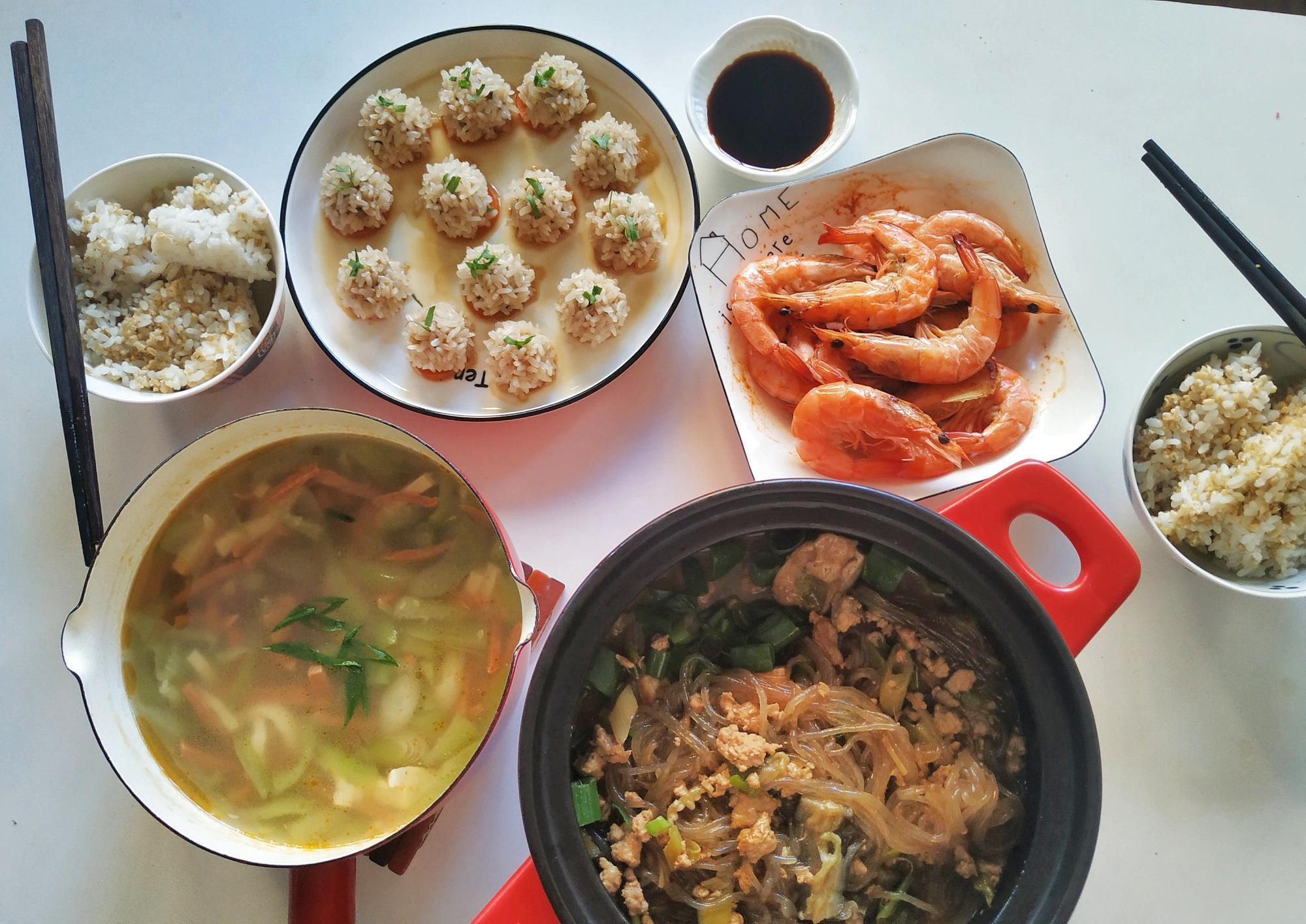 好吃|周末两个人的午晚餐,3菜一汤简单省事,网友:全是好吃的