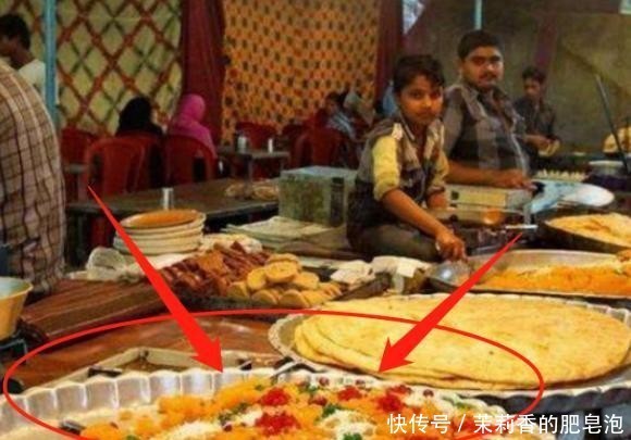 拉肚子|来到印度吃早餐,女子刚拿起馅饼下嘴,导游:不怕拉肚子你就吃吧