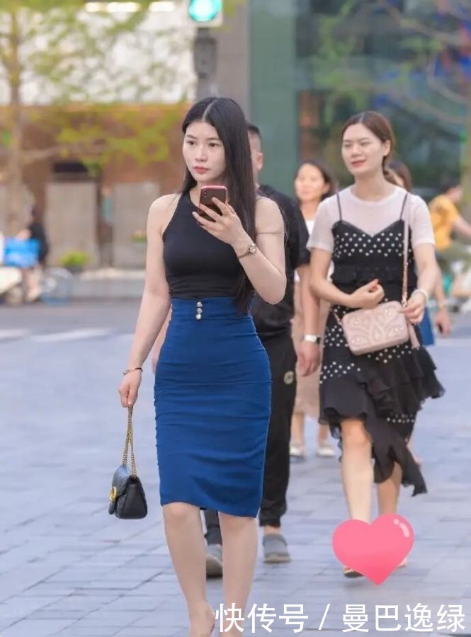  被动|“宽胯”其实不用愁，半身裙化被动为主动，展现身材丰润的一面！